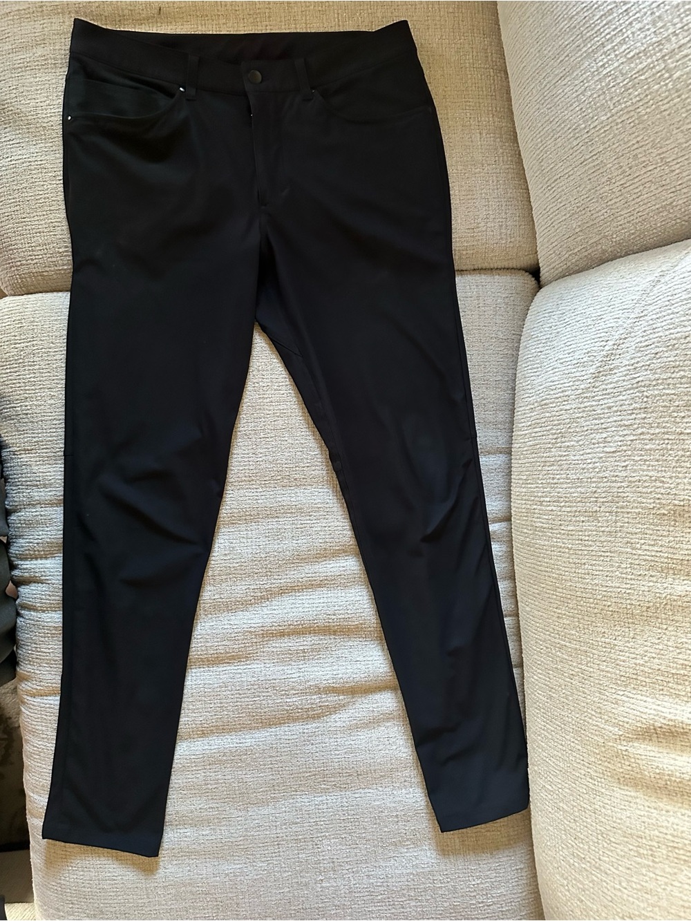 lululemon athletica Men's Black Performance Stretch Pants